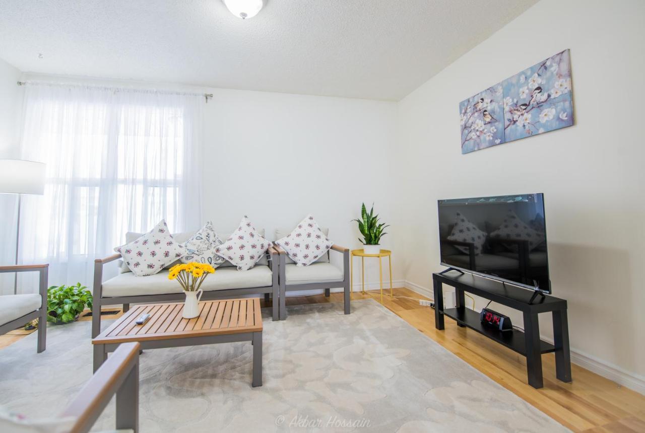 Modern Bright Cozy 3Bed 3Bath Vacation House In Ajax, Greater Toronto Area Gta, On, Canada Exterior photo