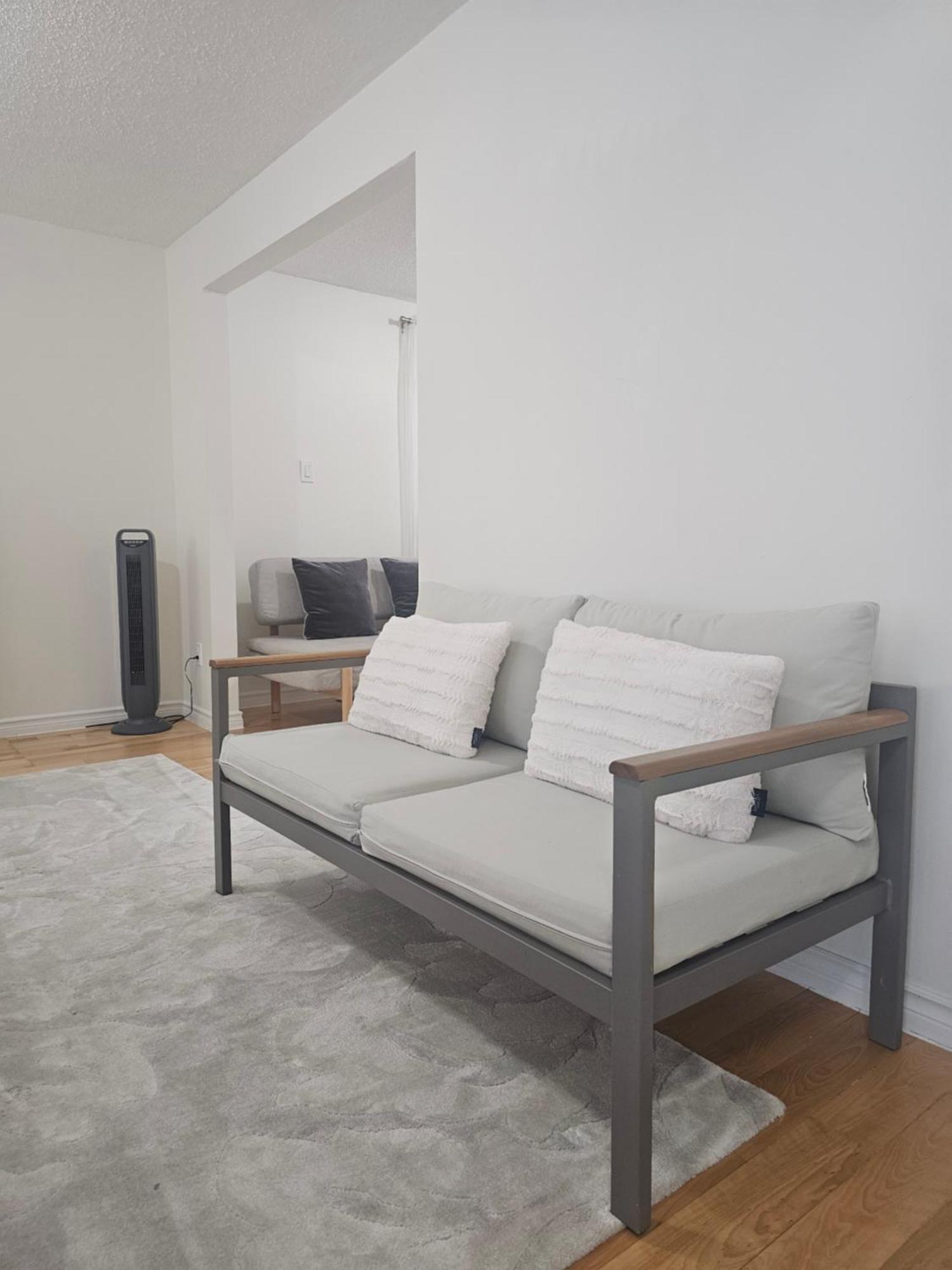 Modern Bright Cozy 3Bed 3Bath Vacation House In Ajax, Greater Toronto Area Gta, On, Canada Exterior photo